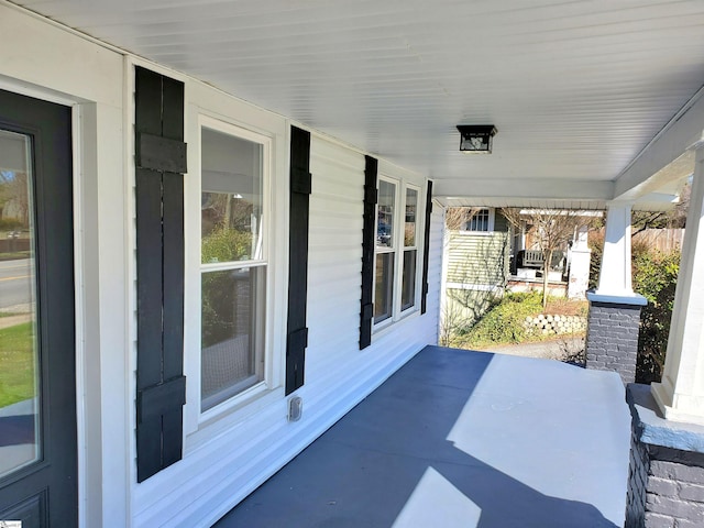 view of patio / terrace featuring covered porch