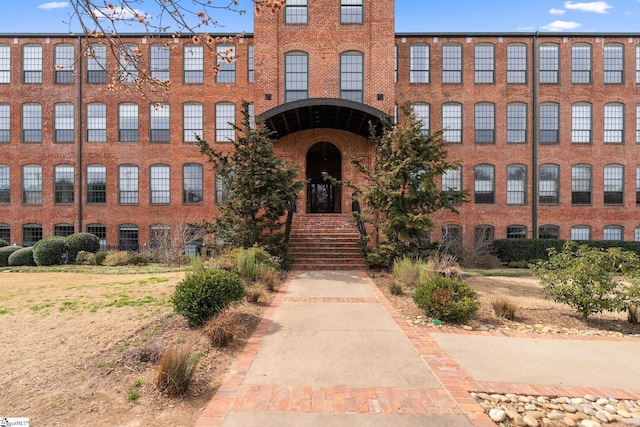 view of building exterior