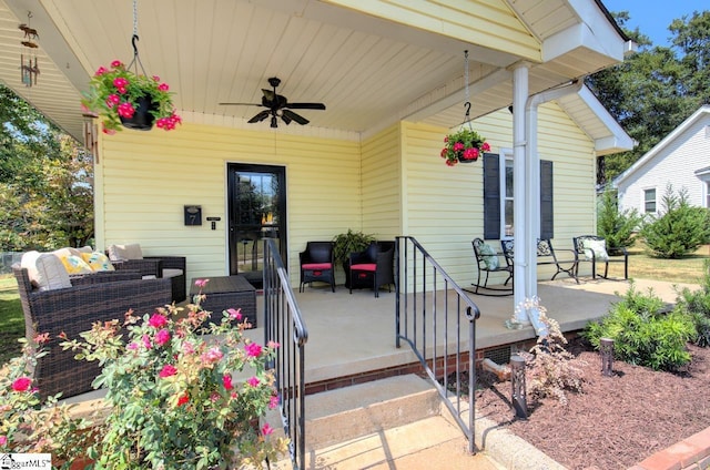 exterior space with ceiling fan and outdoor lounge area