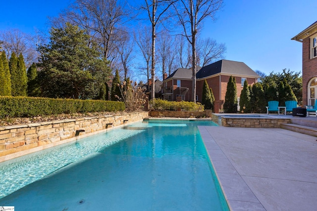 204 Waterford Ln, Greer, SC 29650 - view of pool featuring a pool with connected hot tub and a patio
