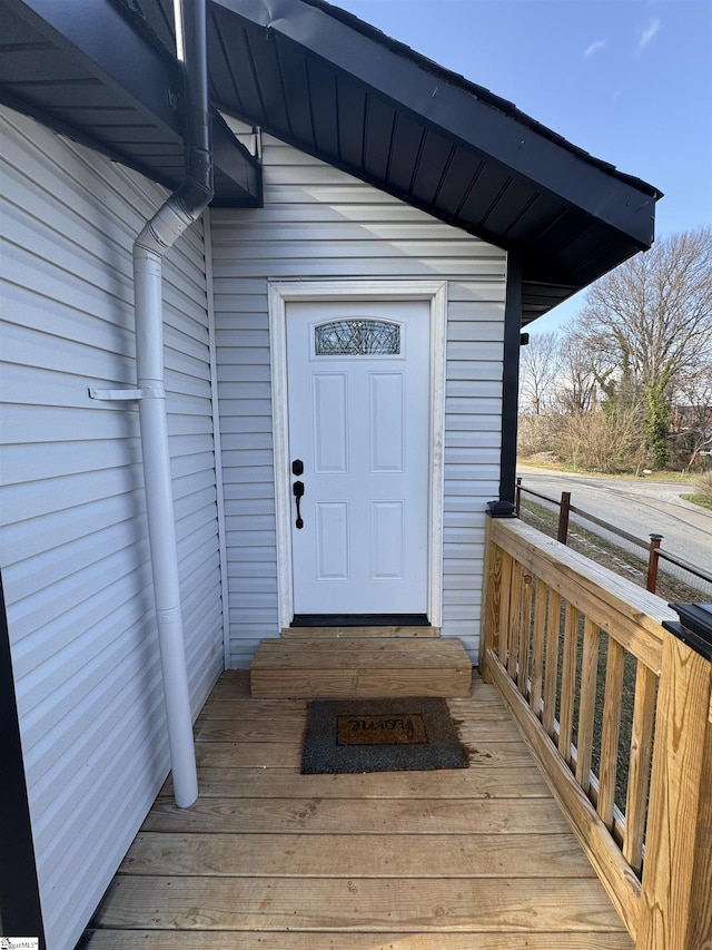 view of property entrance