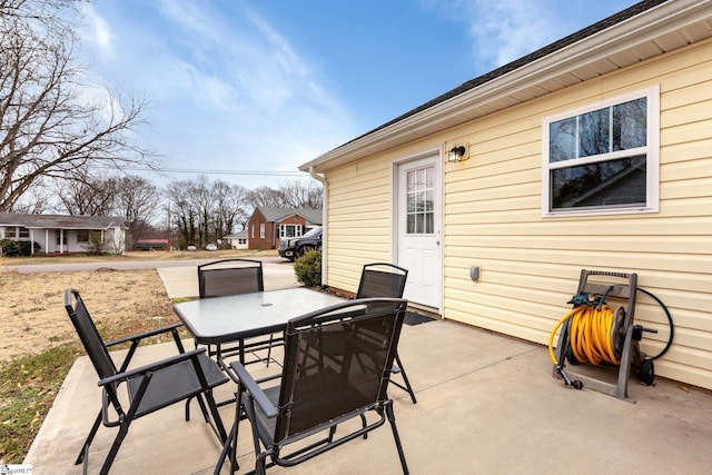 view of patio with outdoor dining space