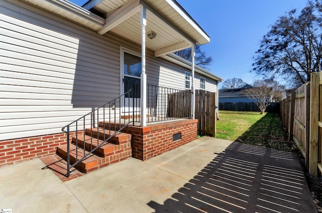 view of patio featuring a fenced backyard