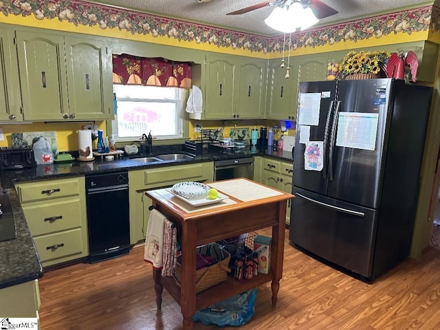 kitchen with dishwashing machine, light wood-type flooring, smart refrigerator, green cabinets, and a sink