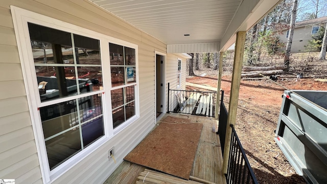 view of patio / terrace featuring covered porch