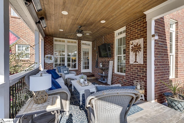 view of patio with ceiling fan