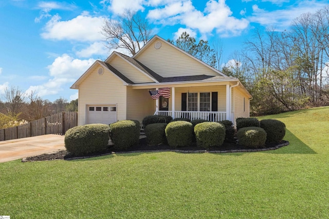 view of front facade with a front lawn, covered porch, an attached garage, and fence