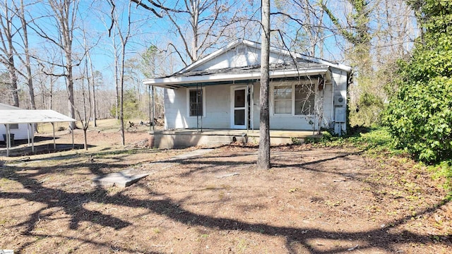 view of front of home with covered porch