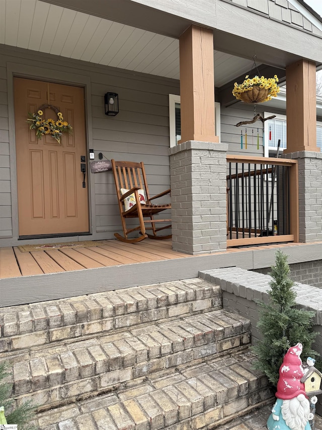 property entrance with a porch