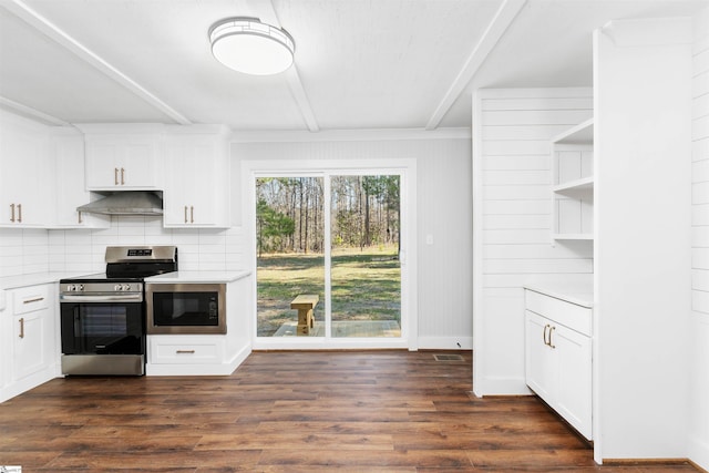 kitchen with dark wood-style floors, built in microwave, stainless steel range with electric cooktop, light countertops, and under cabinet range hood