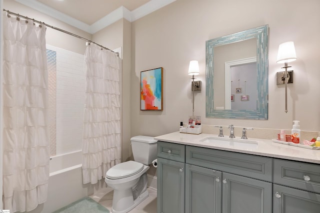 full bath with crown molding, toilet, vanity, and shower / bathtub combination with curtain