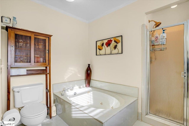 full bathroom featuring toilet, a tub with jets, a stall shower, and crown molding