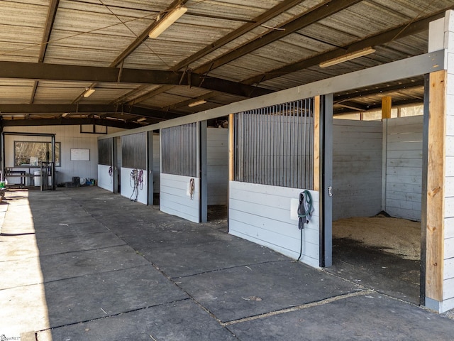 145 Dickson Rd, Campobello, SC 29322 - view of horse barn