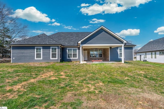 313 Barker Rd, Simpsonville, SC 29680 - view of front facade featuring a front lawn and a patio area