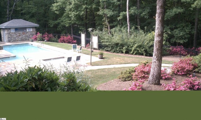 17 Cliff Ridge Dr, Cleveland, SC 29635