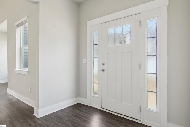 31 Creekhaven Ln, Taylors, SC 29687 - foyer entrance featuring dark wood-style floors and baseboards