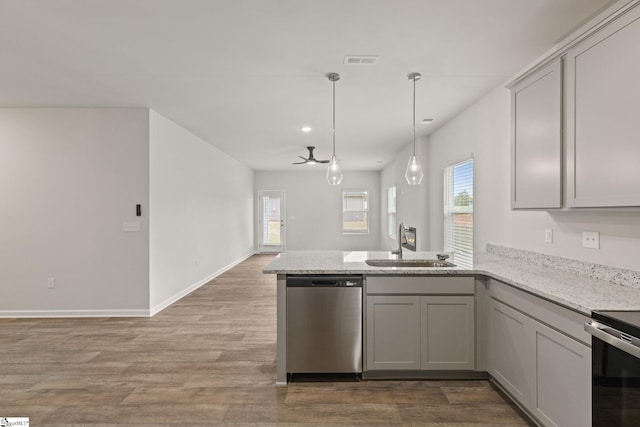 200 Clinkscales Rd Lot 37, Anderson, SC 29624 - kitchen featuring stainless steel appliances, a sink, a peninsula, plenty of natural light, and recessed lighting