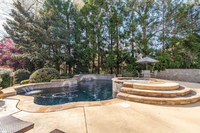 6 Bentford Ct, Simpsonville, SC 29681 - outdoor pool with a patio area