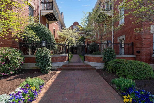400 E Washington St Unit 28, Greenville, SC 29601 - view of home's community with fence