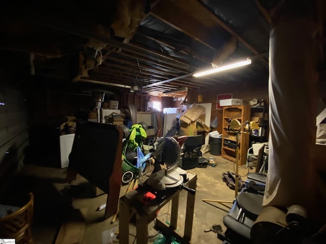 view of unfinished basement