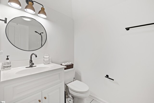 3 Bailey Knoll Ct, Simpsonville, SC 29681 - half bathroom with toilet and vanity