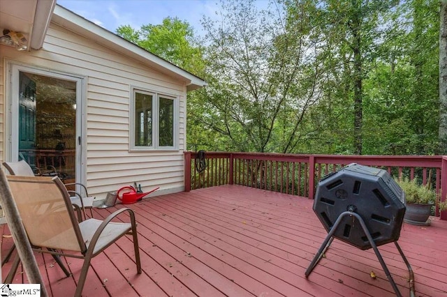 deck with grilling area