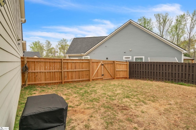 120 Marshfield Trl, Simpsonville, SC 29680 - view of yard with a gate