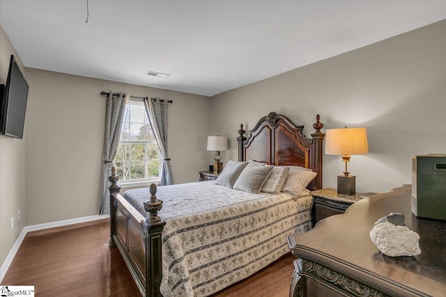 513 Rio Grande Pl, Simpsonville, SC 29680 - bedroom with dark wood-style flooring, visible vents, and baseboards