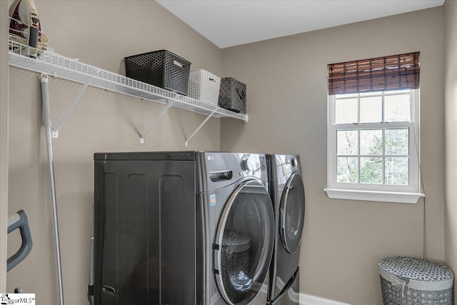 513 Rio Grande Pl, Simpsonville, SC 29680 - laundry room with washer and clothes dryer and laundry area