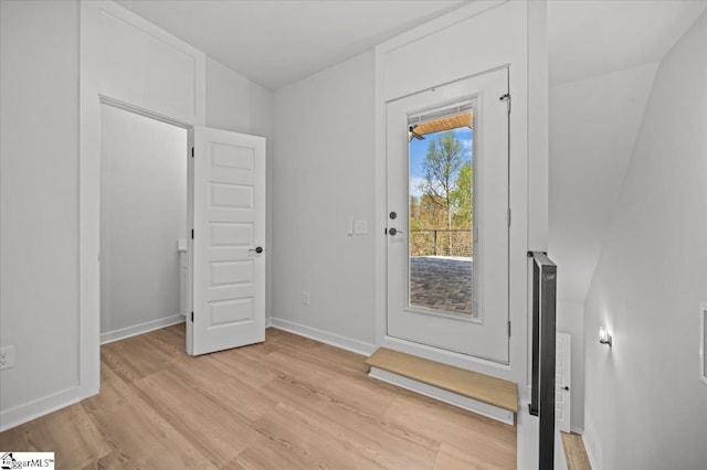 517 Windham Ln, Easley, SC 29642 - doorway to outside featuring baseboards and light wood-type flooring