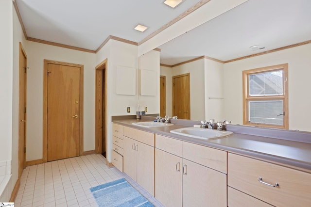 902 Altamont Rd, Greenville, SC 29609 - bathroom featuring tile patterned flooring, a sink, and crown molding