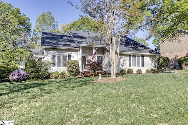 105 Berrywood Ct, Greer, SC 29650 - view of front facade with a front yard