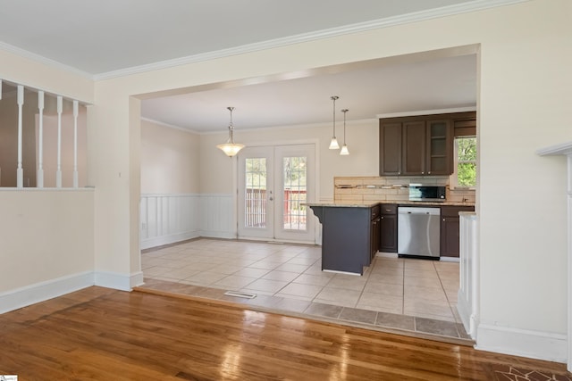 105 Pinewood Ave, Clinton, SC 29325 - kitchen with light wood-type flooring, dishwasher, and a healthy amount of sunlight