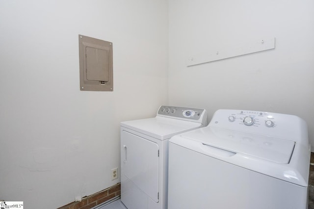309 Frank St, Easley, SC 29642 - washroom with laundry area, washing machine and clothes dryer, and electric panel
