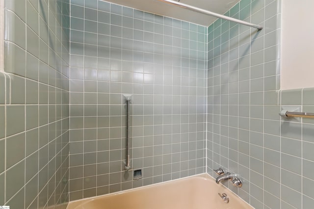 bathroom featuring bathtub / shower combination