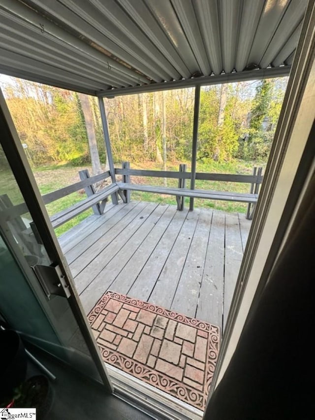302 Pamela Ln, Laurens, SC 29360 - view of deck