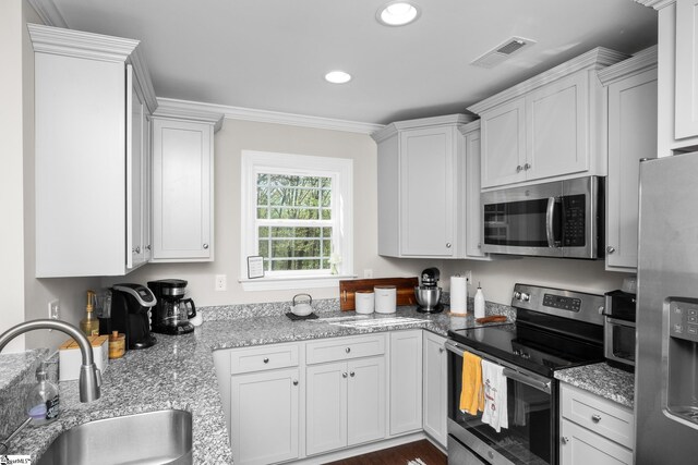 214 Country Gln, Pelzer, SC 29669
