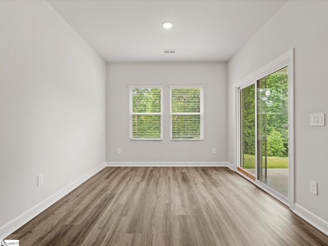 217 Merriweather Way, Spartanburg, SC 29302 - unfurnished room with wood finished floors and baseboards