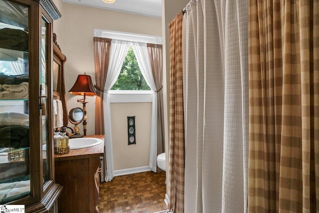 406 N Main St, Fountain Inn, SC 29644 - full bathroom featuring toilet and vanity