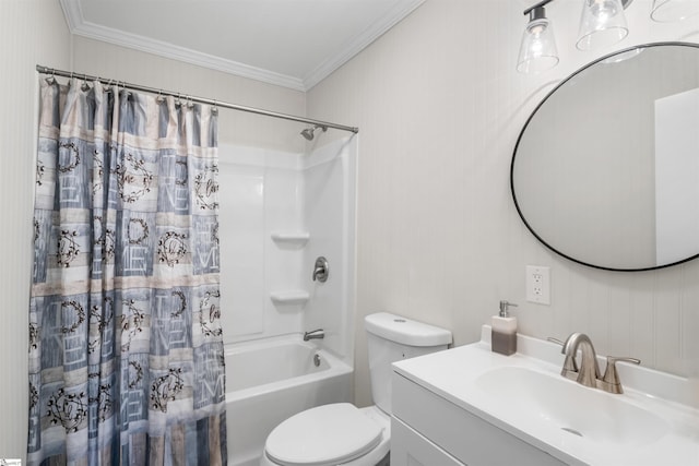 full bath featuring toilet, crown molding, shower / bathtub combination with curtain, and vanity