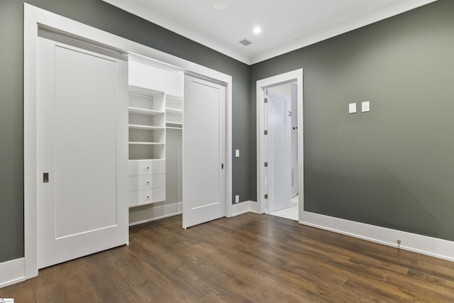 110 N Markley St Unit 304, Greenville, SC 29601 - unfurnished bedroom with baseboards, wood finished floors, visible vents, and recessed lighting