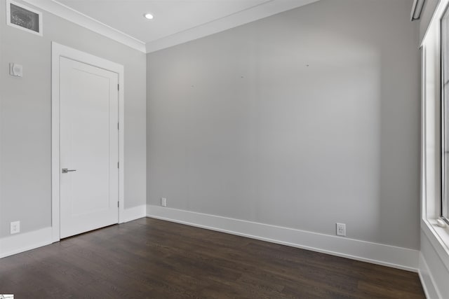 110 N Markley St Unit 304, Greenville, SC 29601 - unfurnished room with dark wood-type flooring, visible vents, baseboards, and recessed lighting