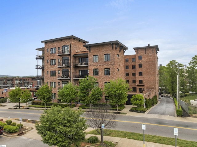 110 N Markley St Unit 304, Greenville, SC 29601 - view of building exterior