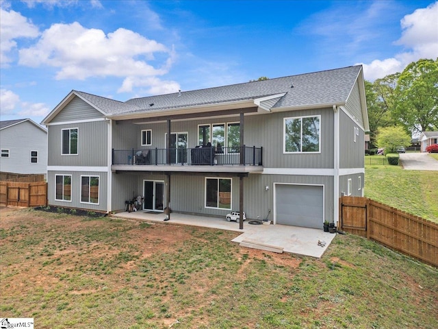 308 Pineridge Dr, Spartanburg, SC 29303 - rear view of property featuring a lawn, a patio, a balcony, and fence
