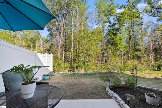 view of yard with fence