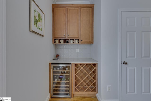 102 Beckworth Dr, Taylors, SC 29687 - bar featuring a dry bar, backsplash, baseboards, and beverage cooler