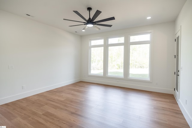 545 E Airport Rd, Greer, SC 29651 - unfurnished room with recessed lighting, light wood-style floors, baseboards, and ceiling fan
