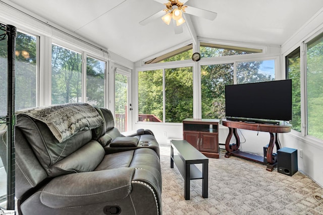 sunroom with outdoor lounge area and a ceiling fan