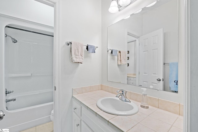 361 E Killarney Lk, Moore, SC 29369 - bathroom with tile patterned flooring, toilet, vanity, and shower / washtub combination