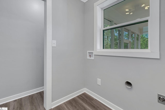 181 Skyland Dr, Clinton, SC 29325 - clothes washing area featuring dark wood-style floors, baseboards, hookup for a washing machine, electric dryer hookup, and laundry area